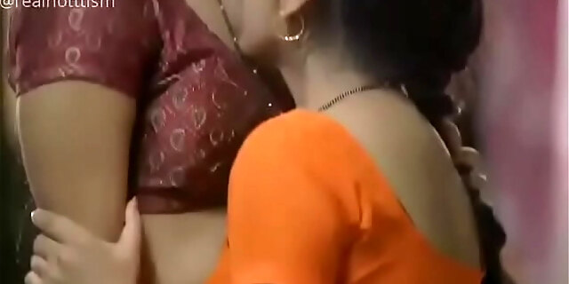 hot,indian,kissing,saree