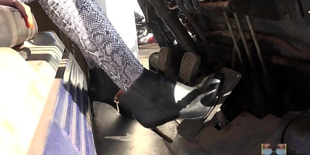asian,big ass,couple,domination,foot fetish,indian,model,pornstar,public,sexy,shoe,solo,tight,verified,vintage,worship